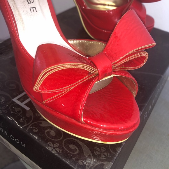 Red High heels - Picture 3 of 6